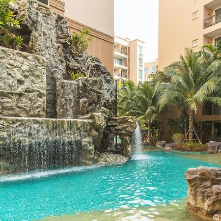 Atlantis Condo Resort By Somphong Praia de Jomtien Exterior foto