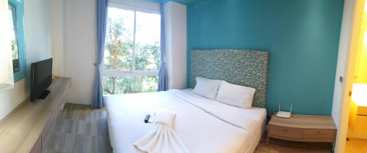 Atlantis Condo Resort By Somphong Praia de Jomtien Exterior foto